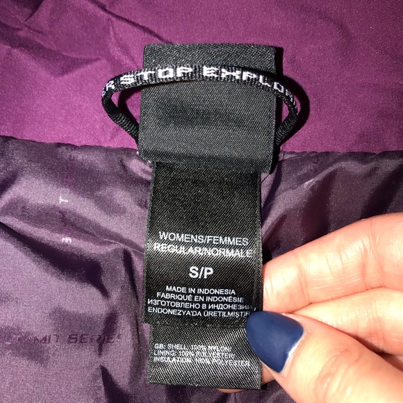 Women’s North Face Summit Series Winter Jacket - Picture 8 of 8